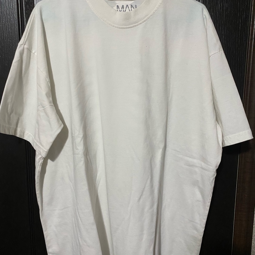 Oversized White bone t-shirt